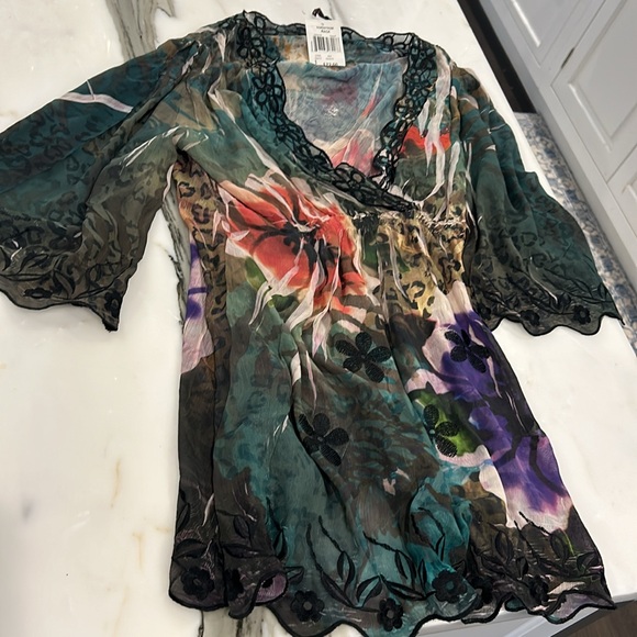 Bohemian Flowy Print Tunic Top-NWT-Sz M - Picture 4 of 8